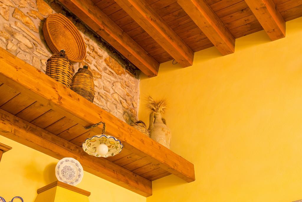 Casa Vacanze Caccamo Santa Lucia Buitenkant foto